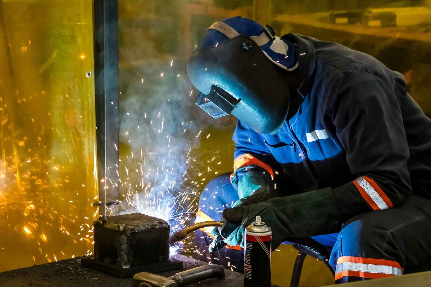 Welder & Metal Fabrication